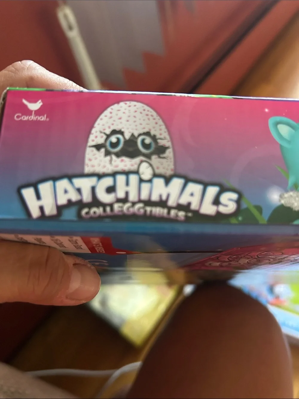 Hatchimals Colleggtibles Race to the Nests Pop-Up Game - Pink & Blue